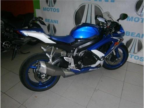 SUZUKI GSX R600