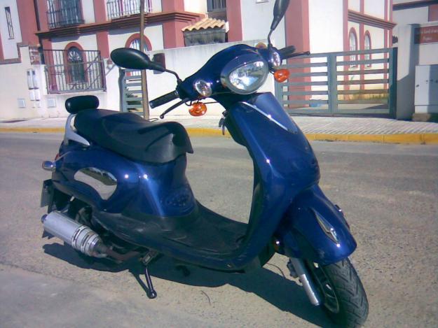 SE VENDE MOTOCICLETA DE 125cc VIKERS
