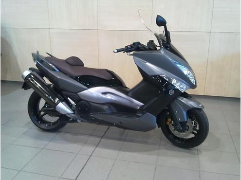 T MAX 500 ABS