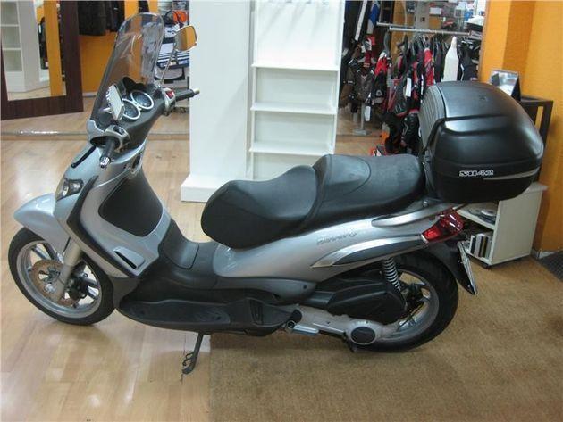 PIAGGIO beverly 250