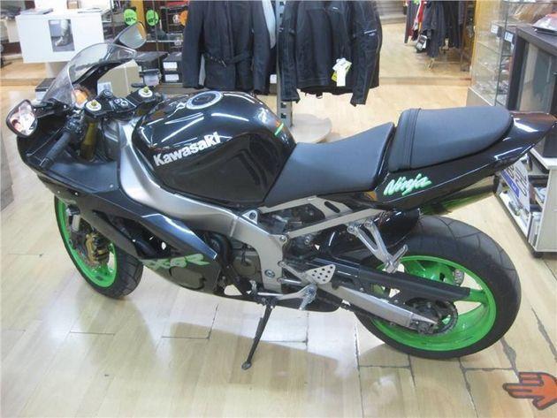 KAWASAKI ZX 6R 636