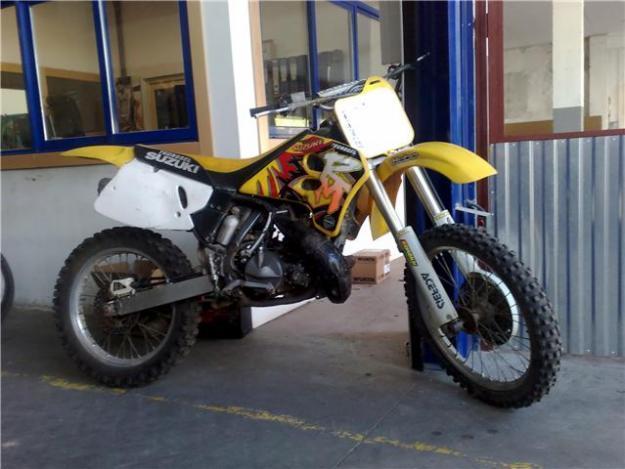 Suzuki RM 250c.c Kit tecnosel 96-97 ( CAMBIO O VENDO)