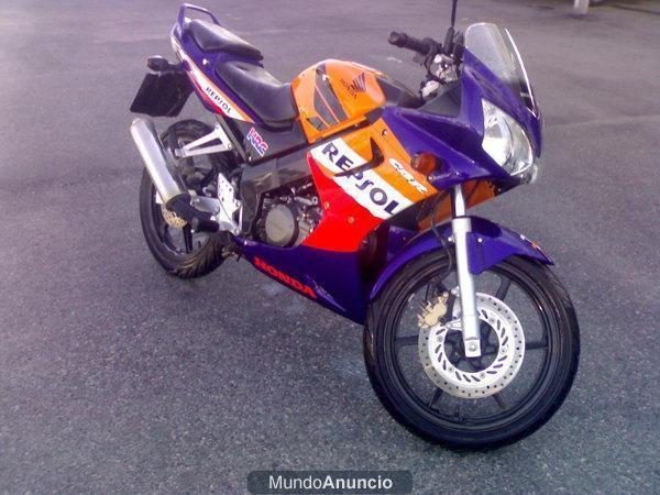 cbr 125r equipo repsol