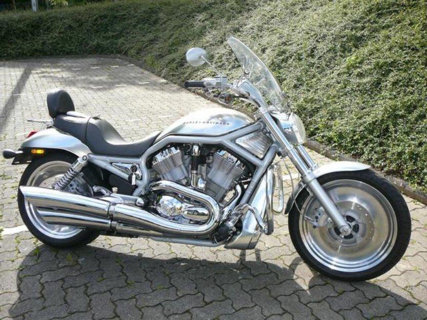 2003 Harley-Davidson V-Rod Plateado