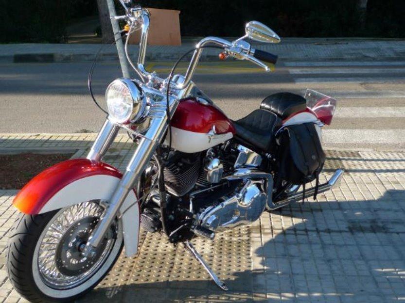 2005 Harley-Davidson Heritage Softail customizada blanco perla