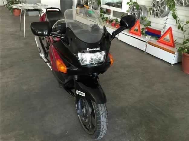 Kawasaki ZZR 600 gasolina en venta en  ()